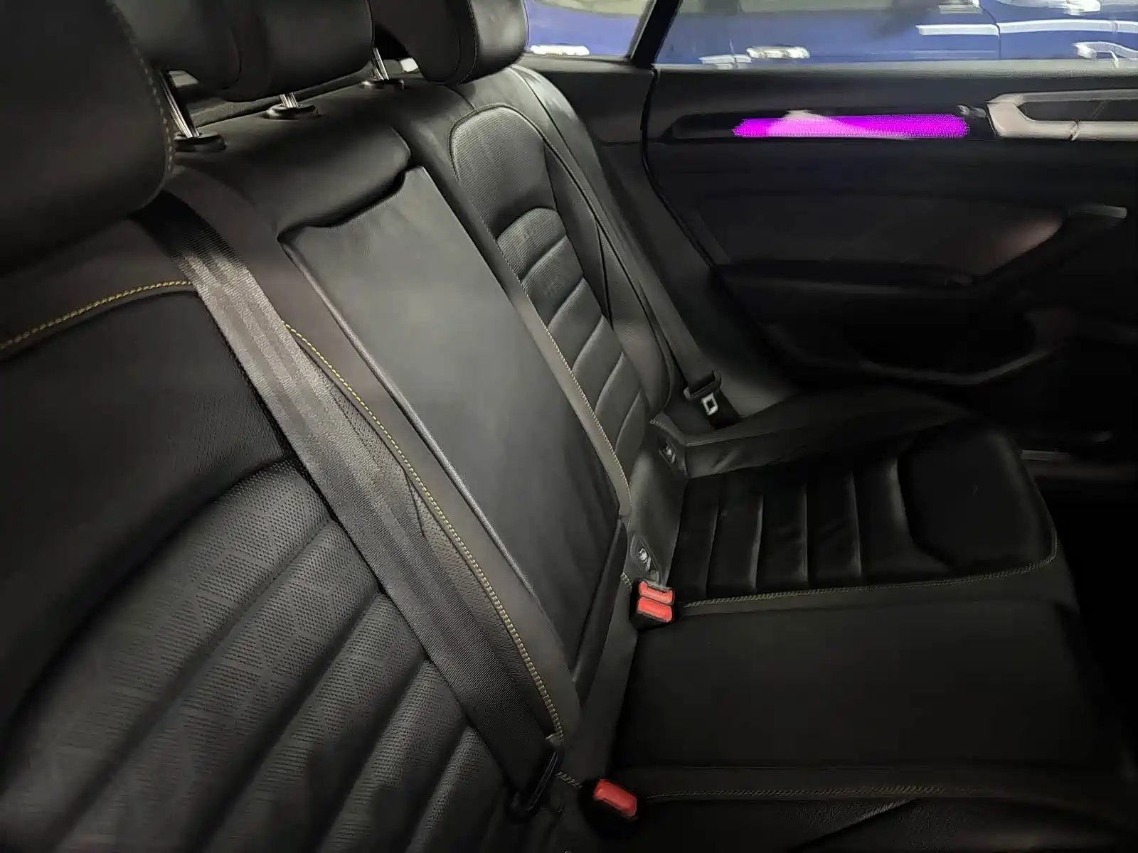 Photo 12 - Volkswagen CC