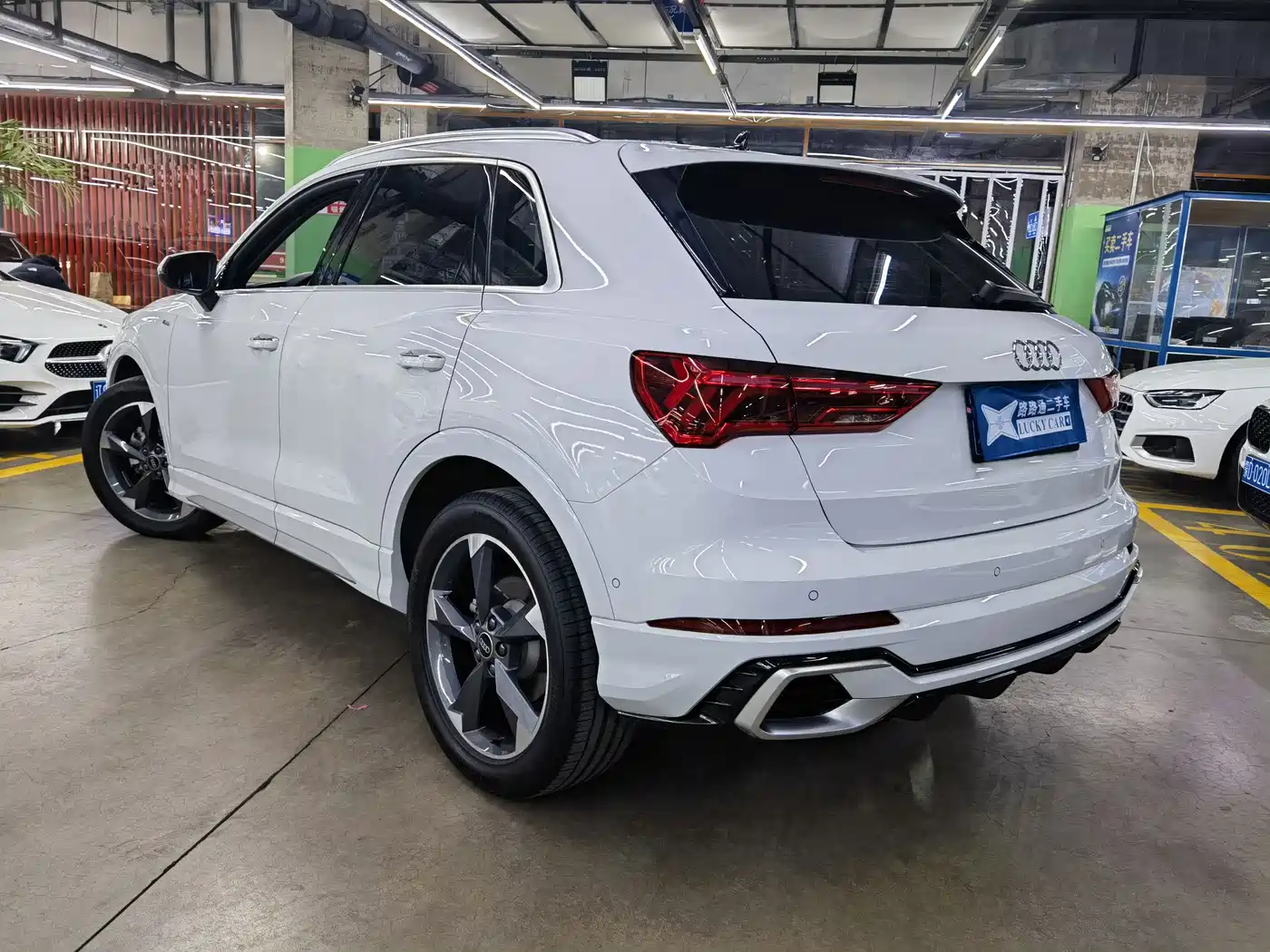 Audi Q3 2024 35 TFSI Fashion Sport фото 6