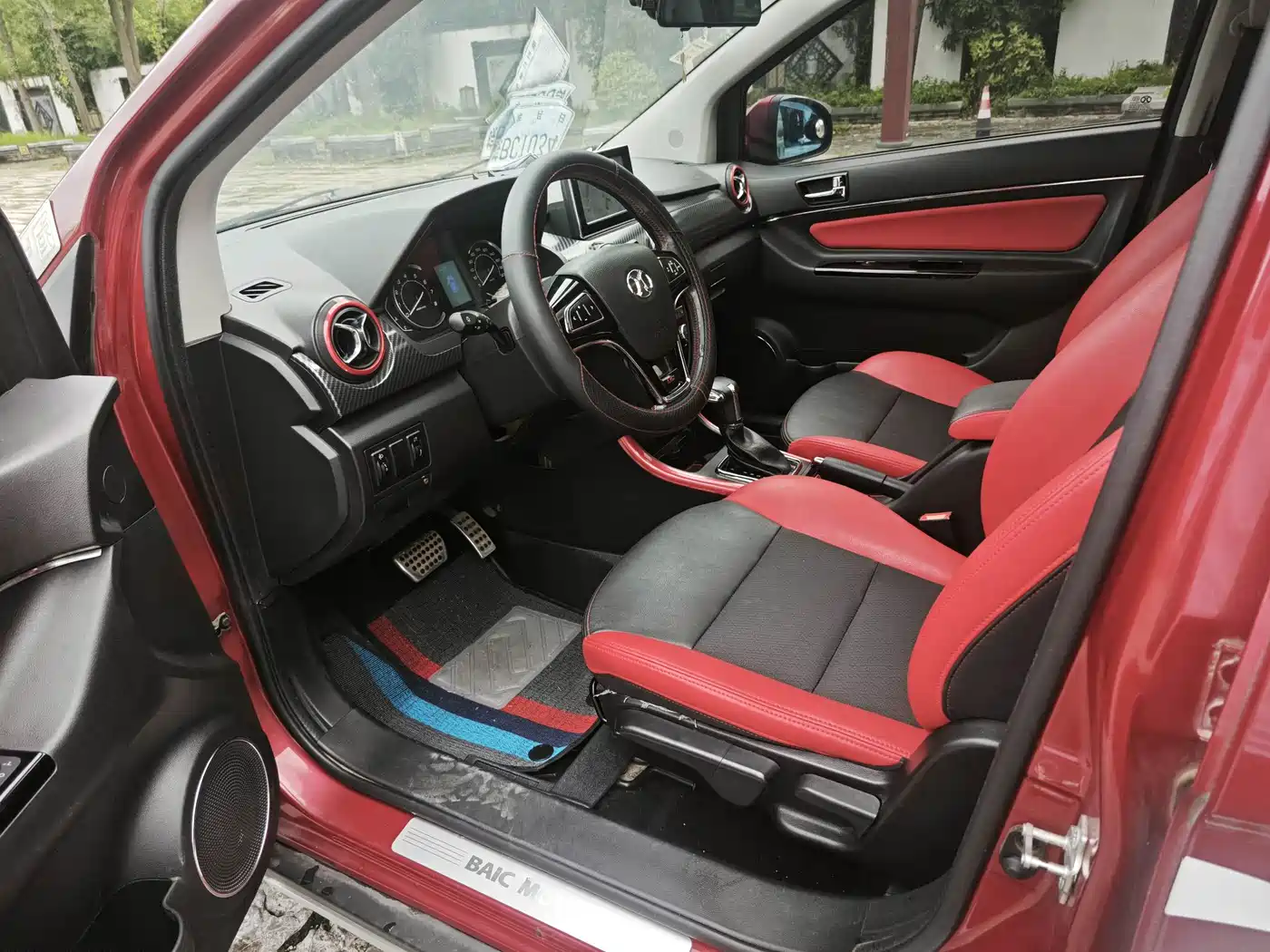 BAIC Senova X25 2016 2015 1.5L Automatic Luxury
