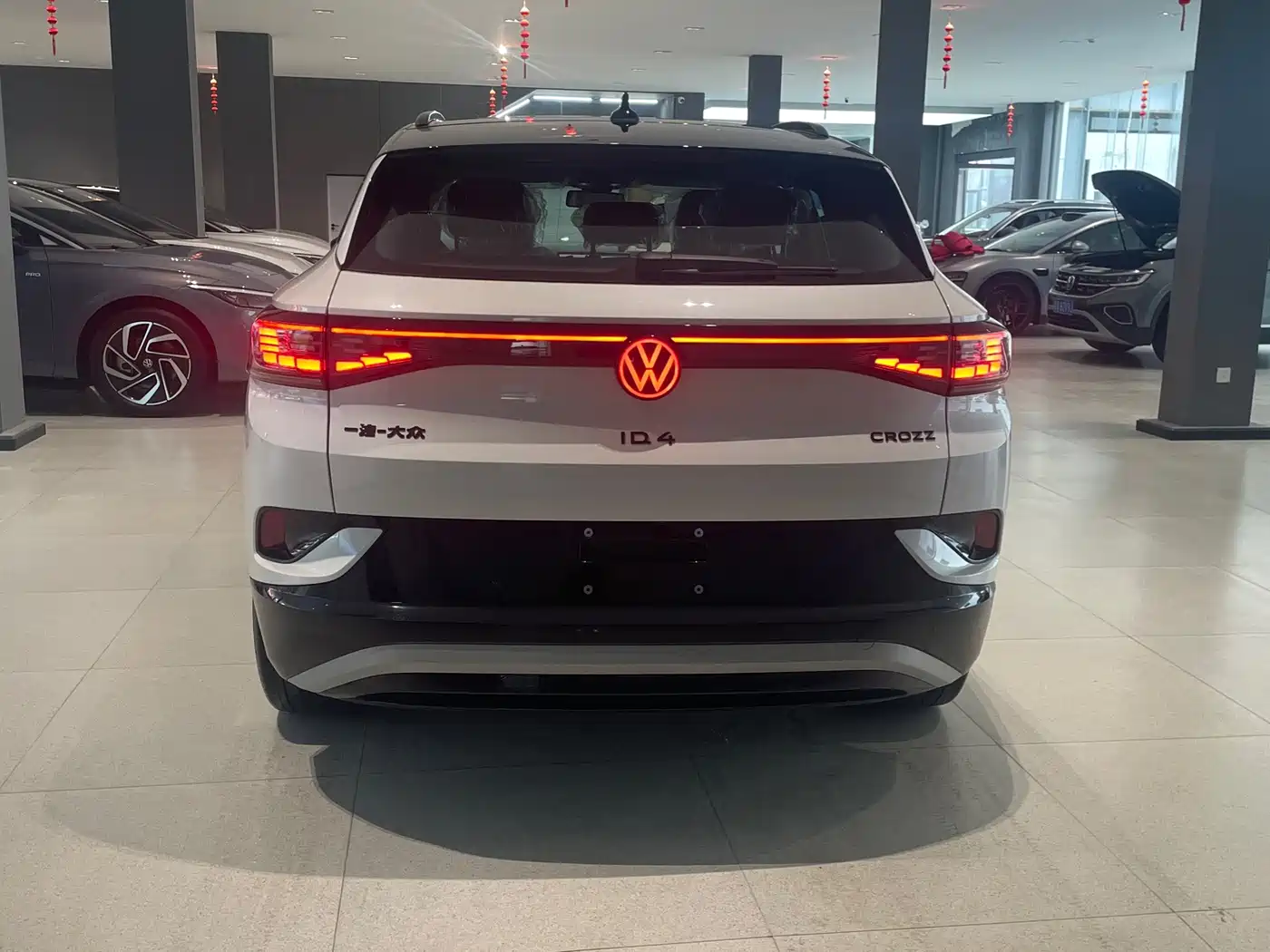 Volkswagen ID.4 CROZZ 2026 2026 Dark Knight PRO Edition