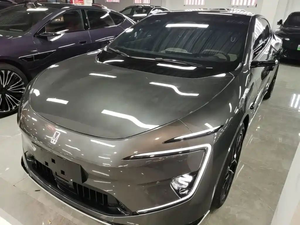 Avatr 12 2024 2023 650 Triple Laser AWD Performance Edition