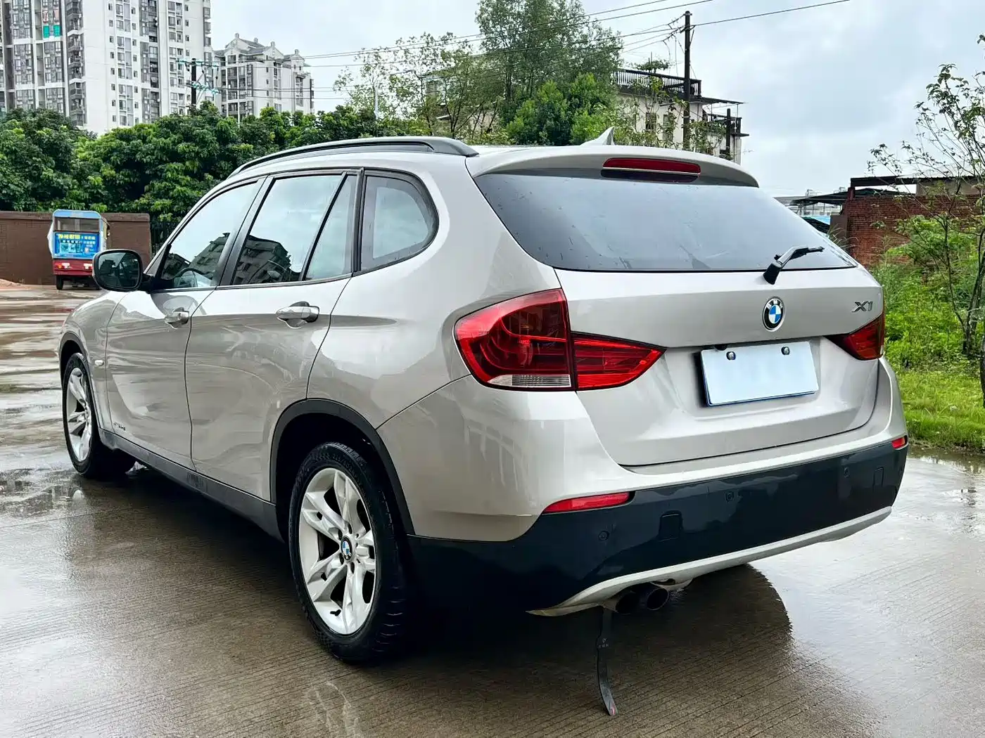 BMW X1 2012 2012 sDrive20i Leading Model