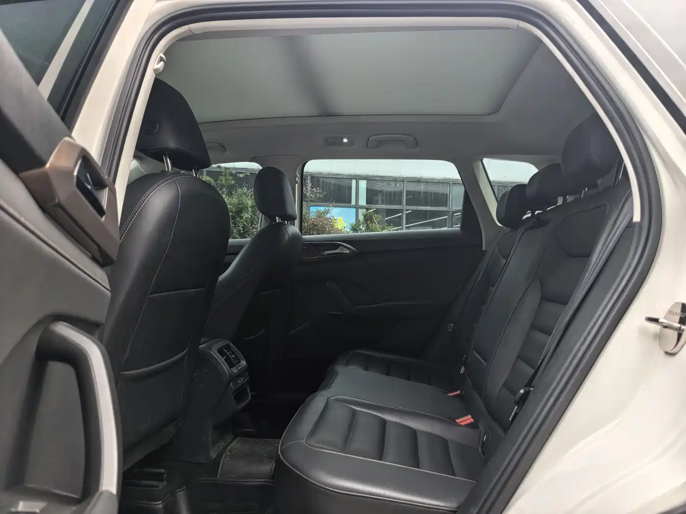 Volkswagen Tharu 2019 Model 330TSI 4WD Flagship Edition China VI фото 9