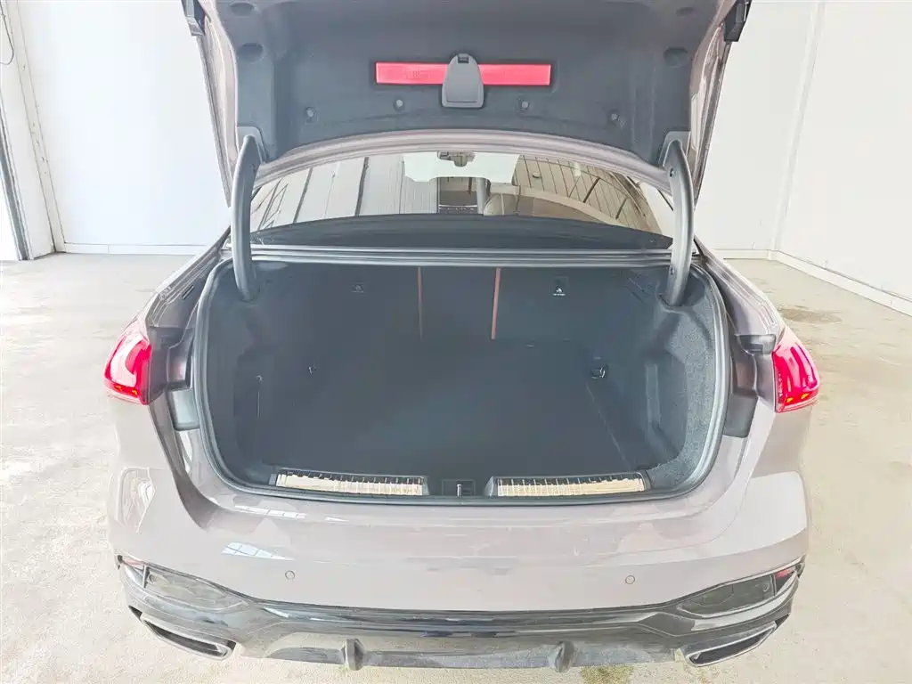 Audi A5L 2026 2.0T Sport Edition фото 13