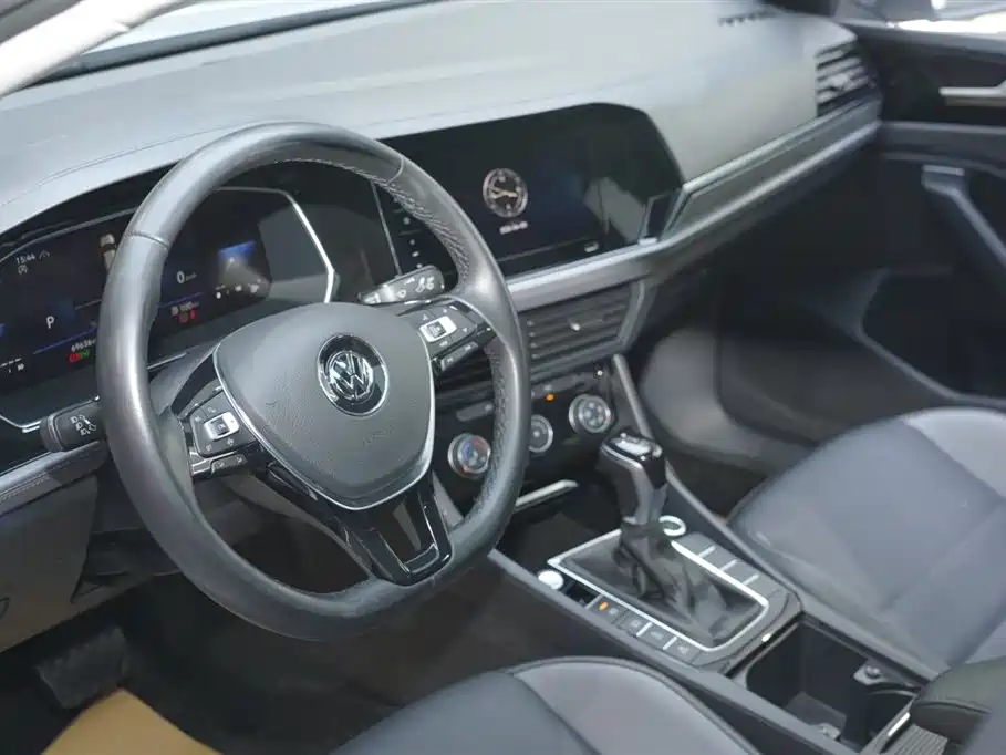 Volkswagen Sagitar 2021 200TSI DSG Comfort Smart Edition фото 10