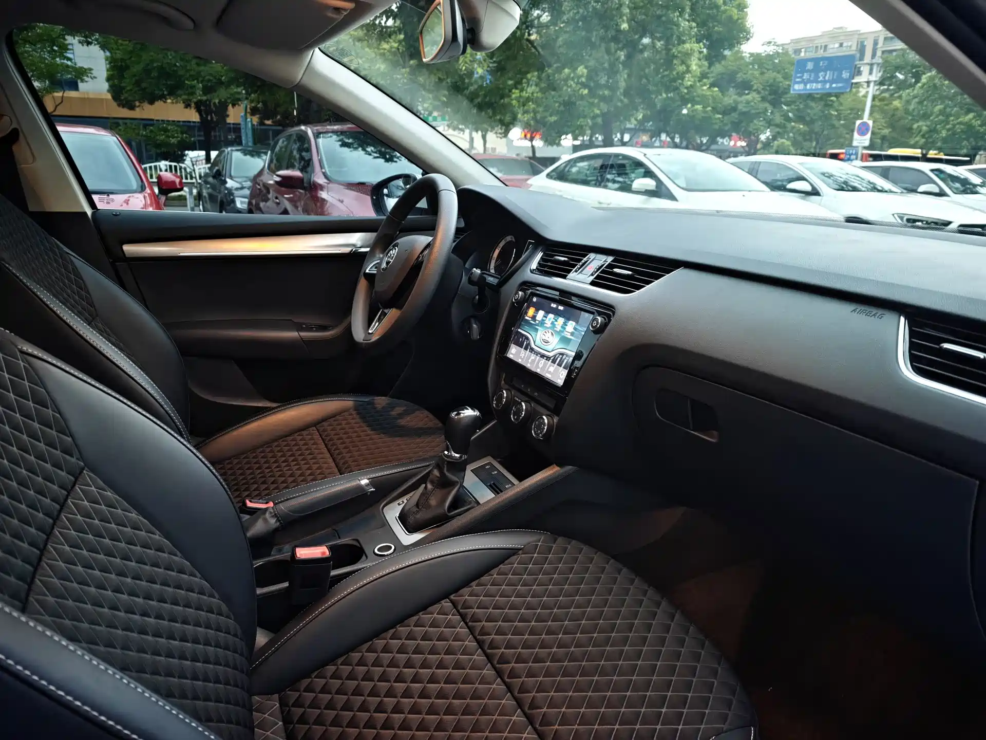 صورة 8 - Škoda Octavia
