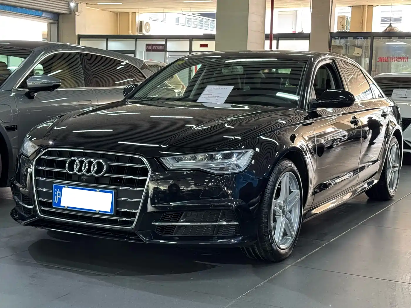 Audi A6L 2018 30th Anniversary 30 FSI Style