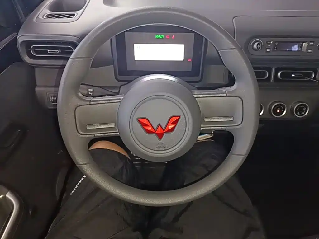 Wuling Motors Wuling Zhiguang NEV 2026 2025 Standard Version