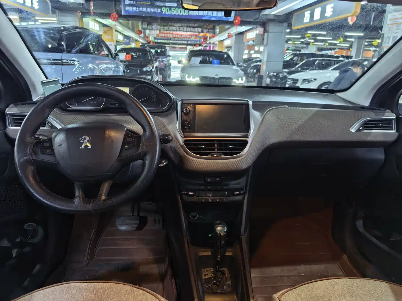 Peugeot 2008 2014 2014 1.6L Automatic Fashion Edition