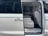 Фото 7 - Roewe iMAX8 EV