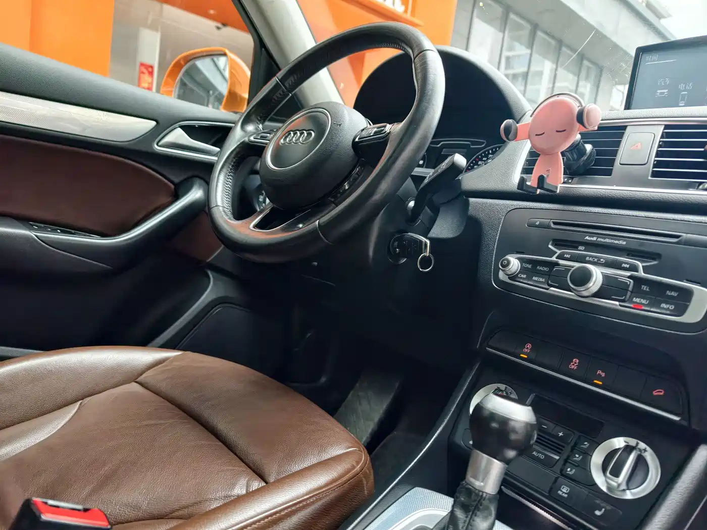 Audi Q3 2015 35 TFSI quattro Technology фото 12