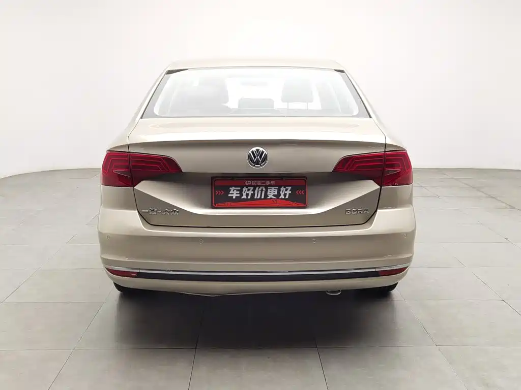 صورة 4 - Volkswagen Bora