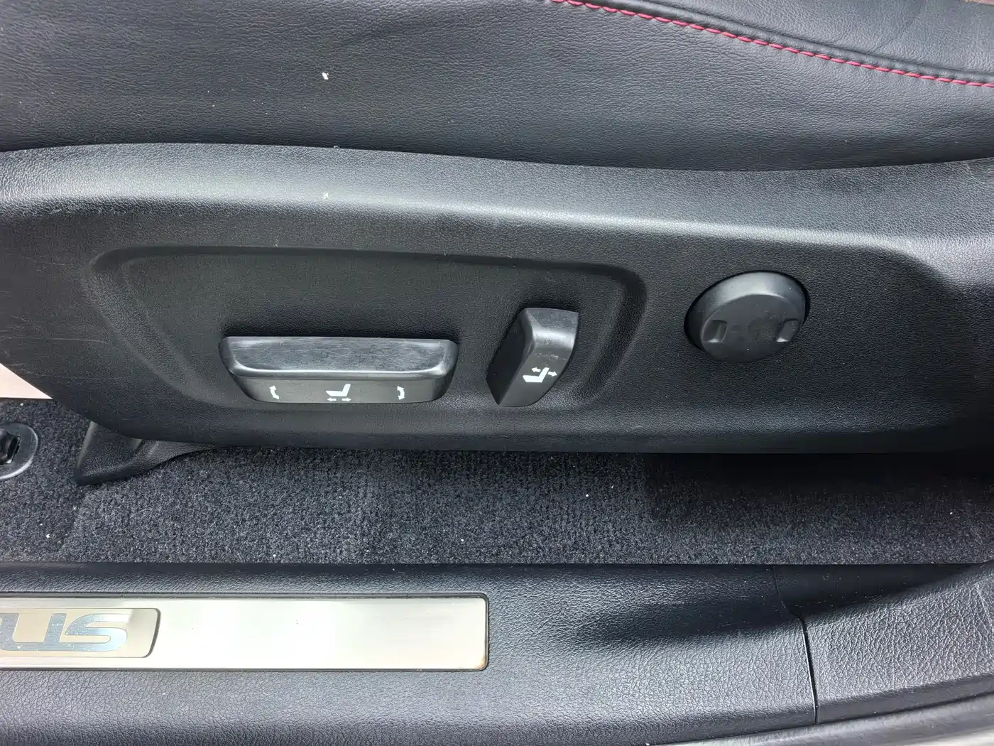 Lexus RX 2016 300 4WD Elegance Edition (China V) фото 14
