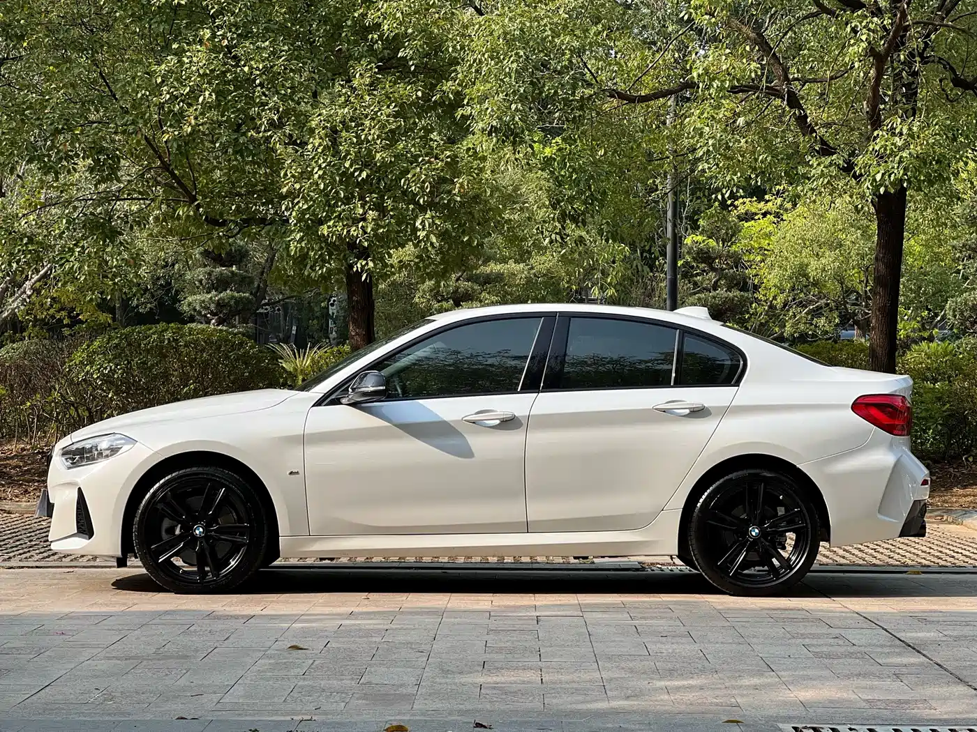 BMW 1 Series 2023 2023 125i M Sport Shadow Edition