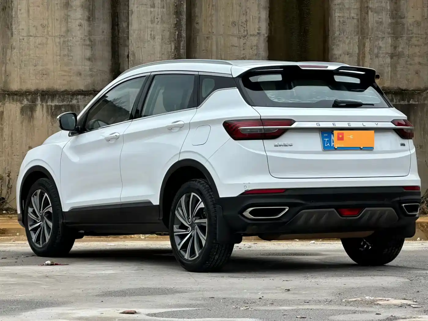 Geely Binyue 2019 2019 Sport 260T DCT Battle China VI