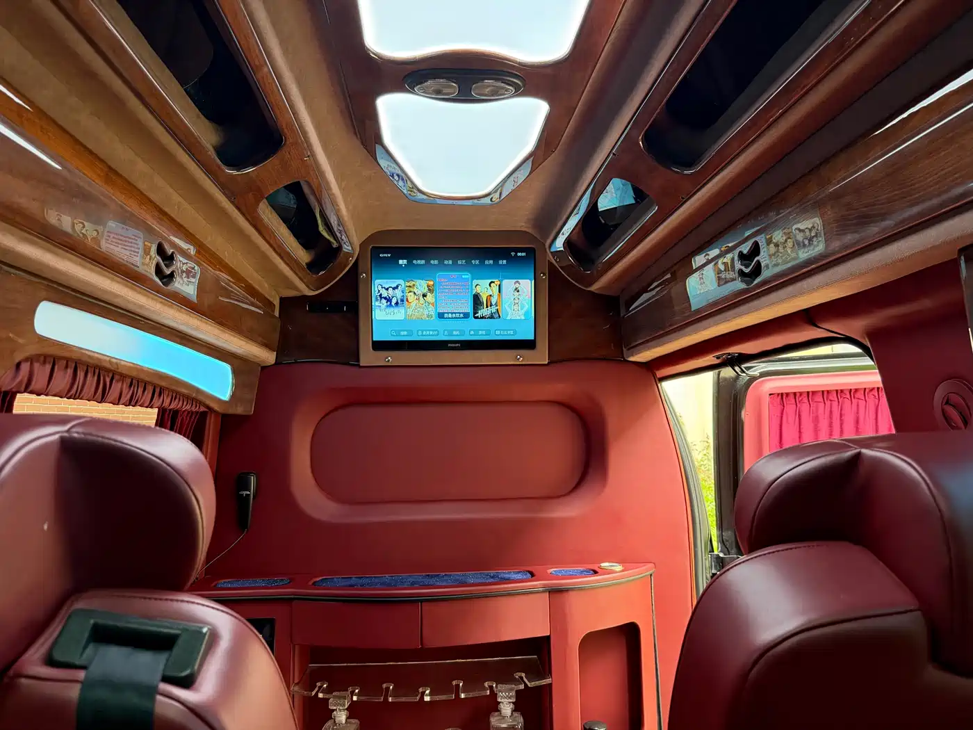 GMC Savana 2010 2011 Model 6.0L Business Star 7-seater