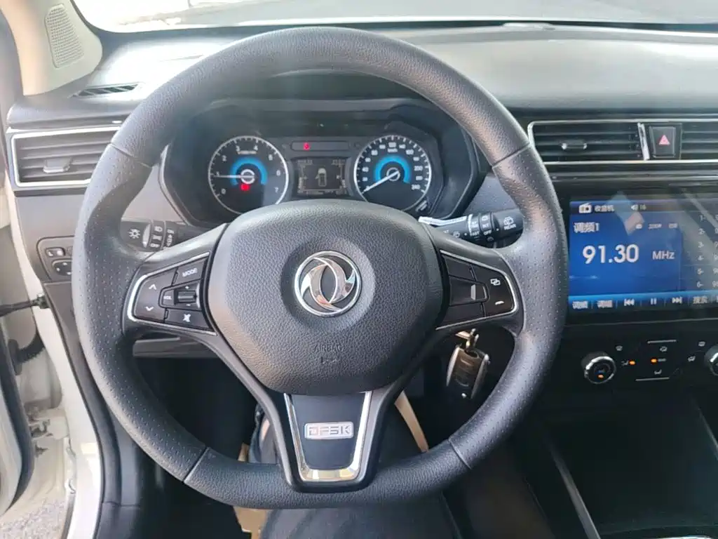 Dongfeng Fengguang Fengguang 580 2022 2021 Facelift ☆Star Edition 1.8L Manual Elite