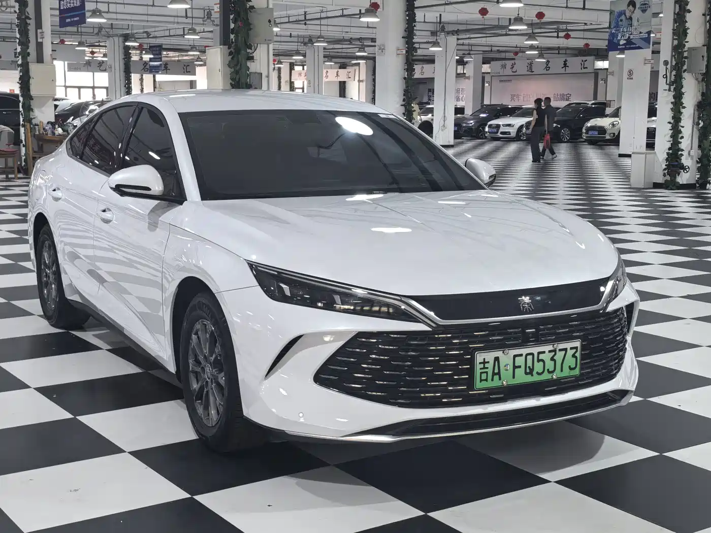 BYD Qin L 2026 2026 DM-i 128KM Progressive