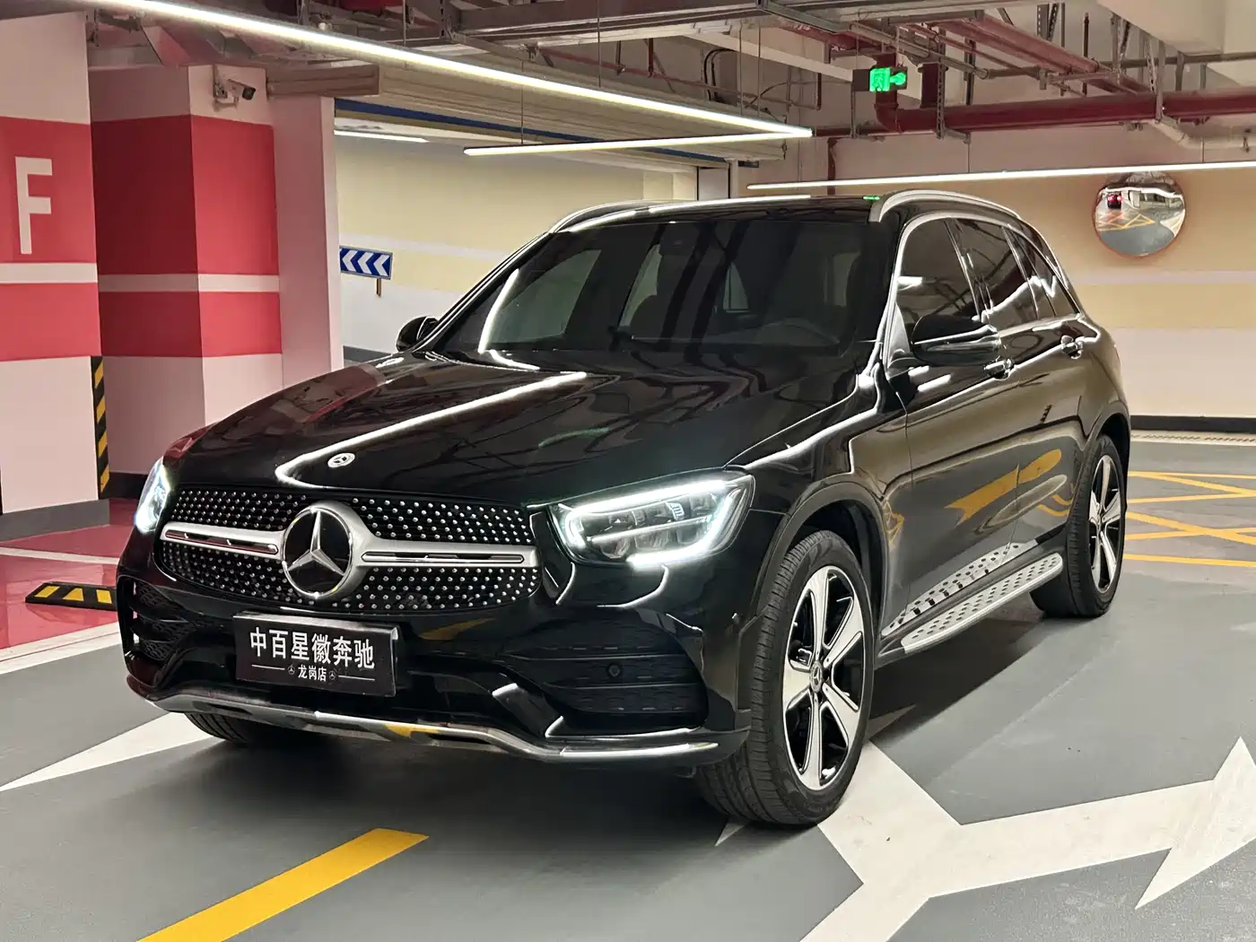 MERCEDES-BENZ GLC
