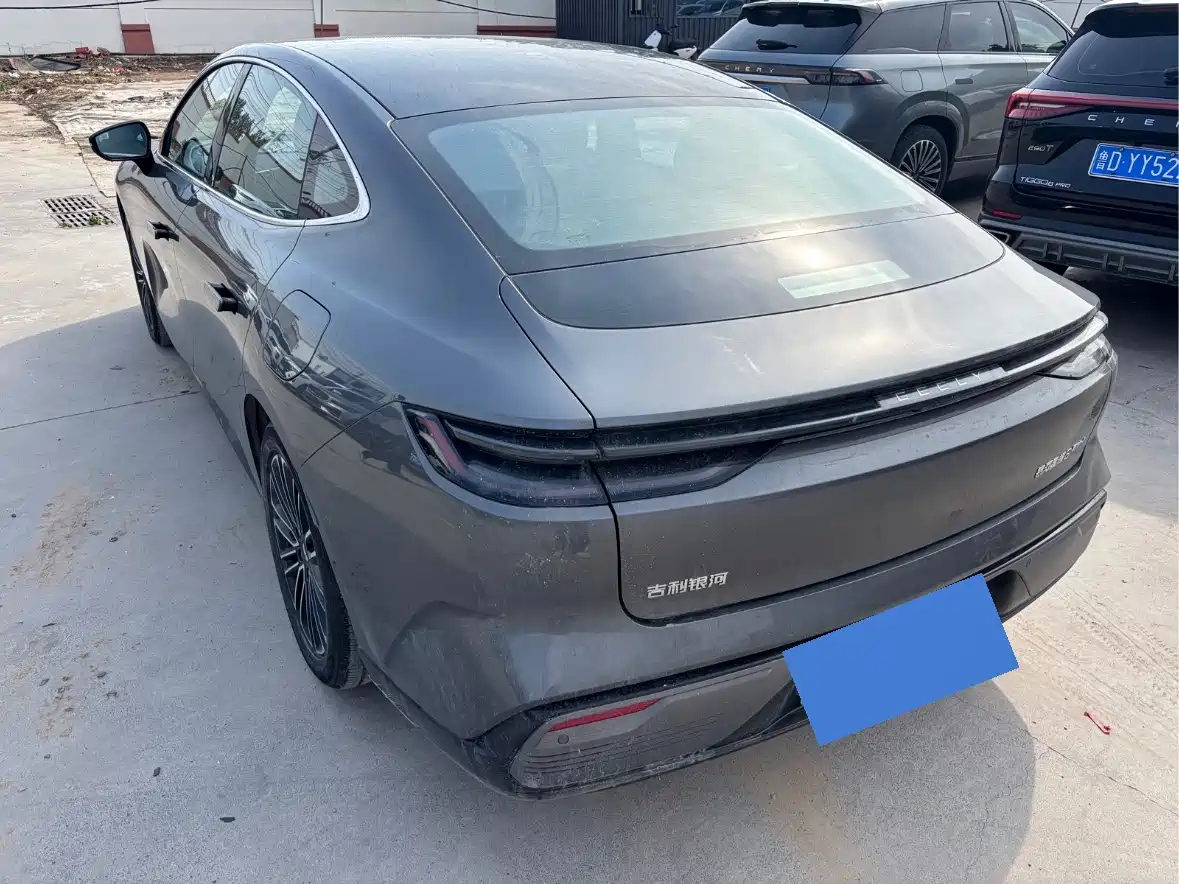 GEELY GALAXY GALAXY SPARKLE 8