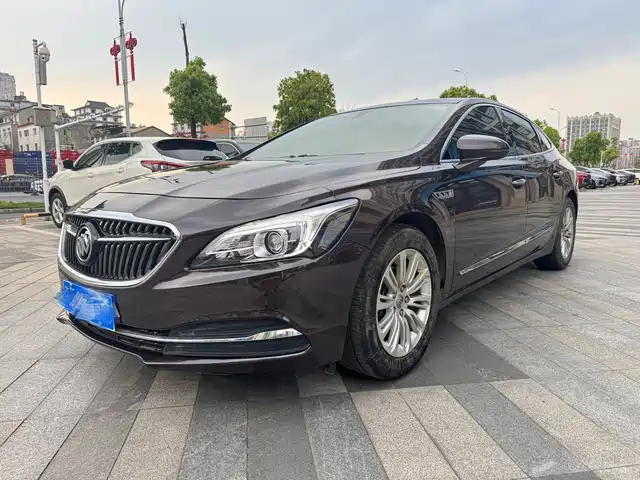 BUICK LACROSSE
