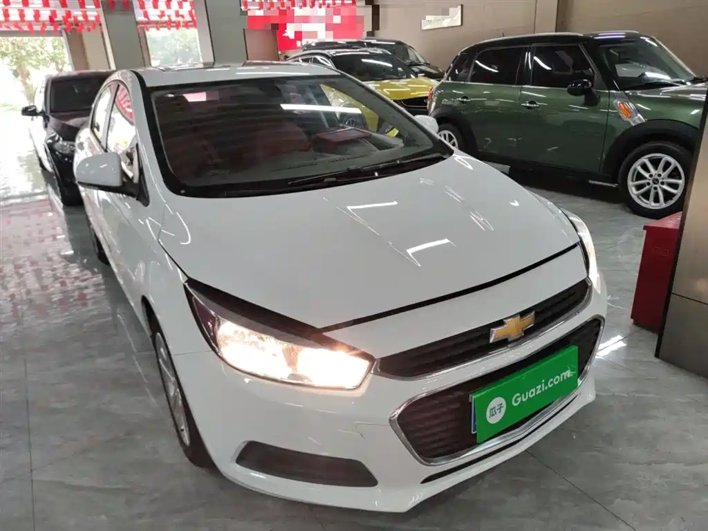 Chevrolet Cruze 2016 1.5L Automatic Fashion Sunroof Edition фото 4