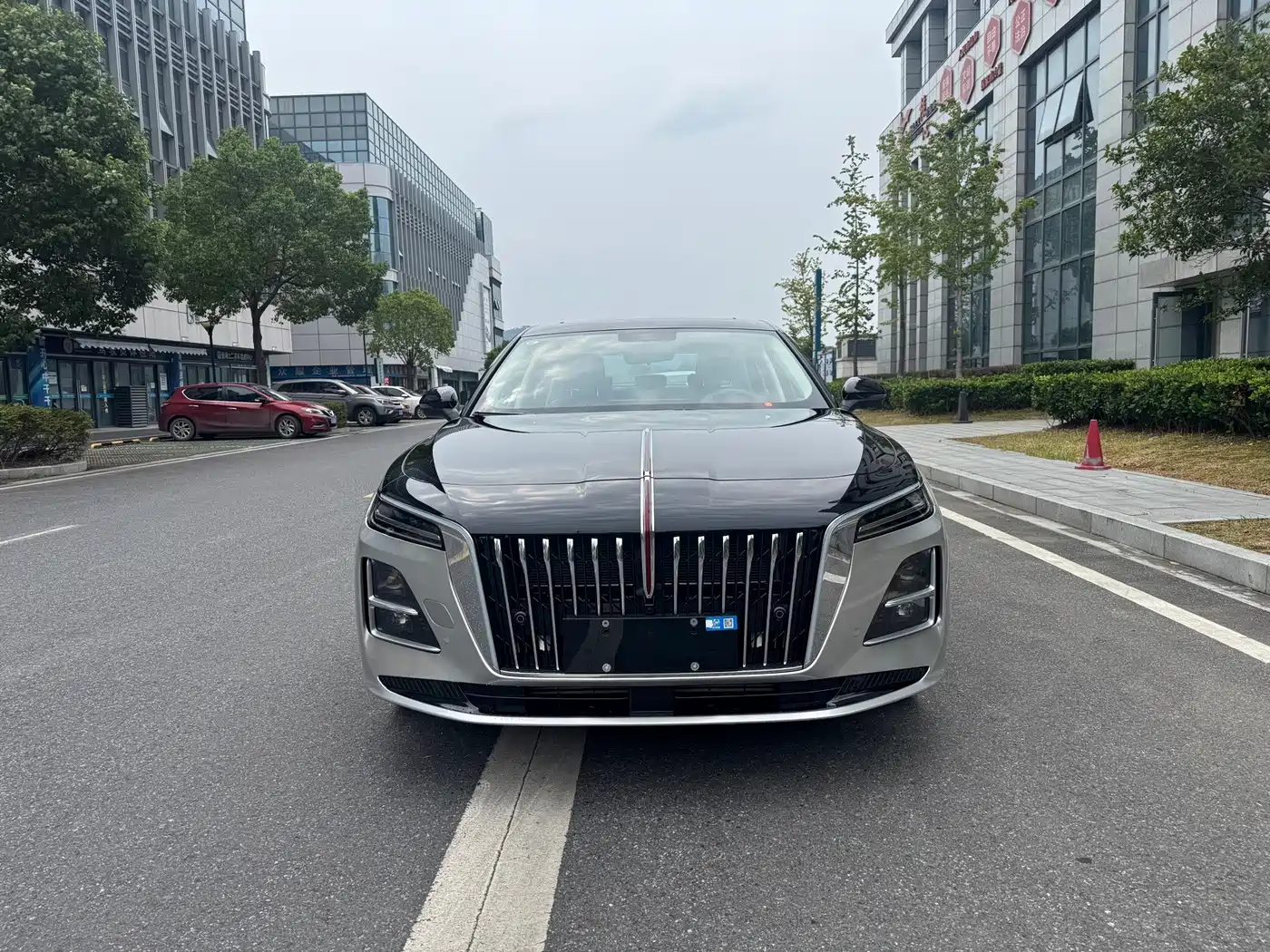 2026 Hongqi H5