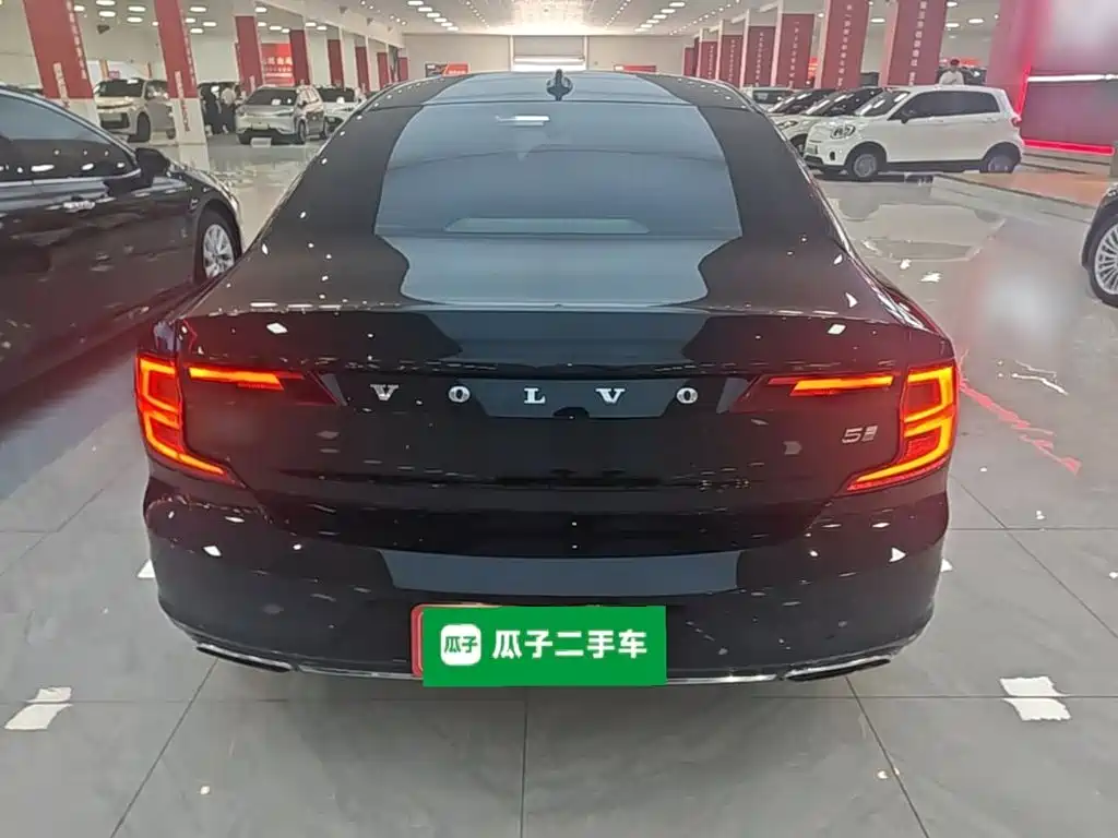 Volvo S90 2017 2017 T5 R-Design