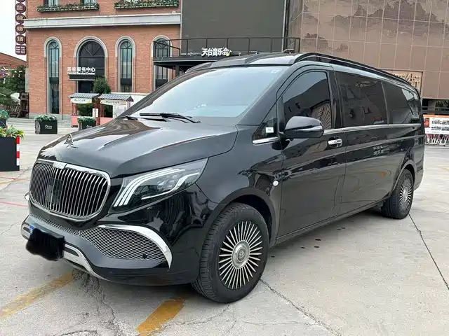  Mercedes-Benz Vito 2023 2.0T Elite 7-Seater