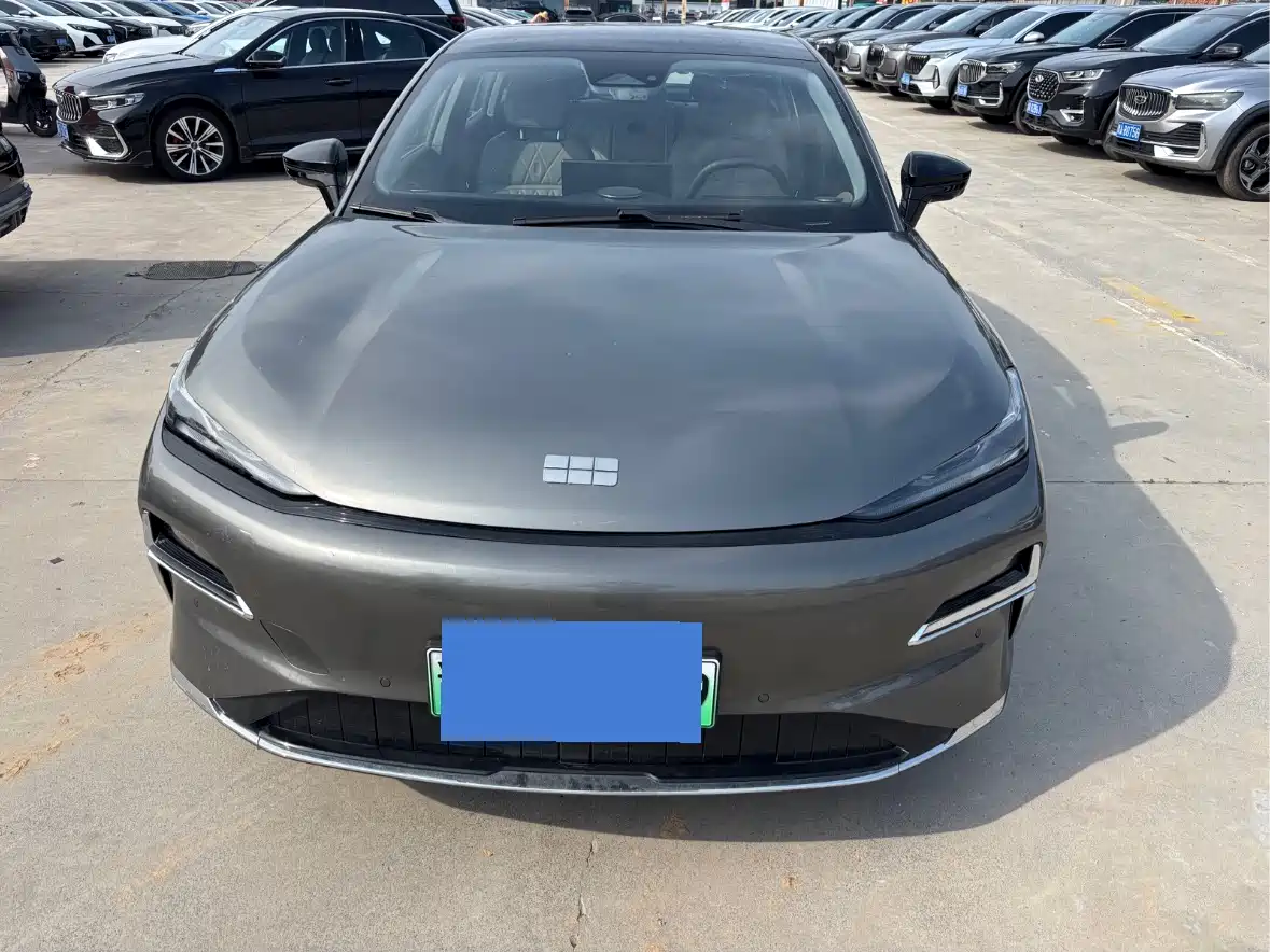 GEELY GALAXY GALAXY SPARKLE 8