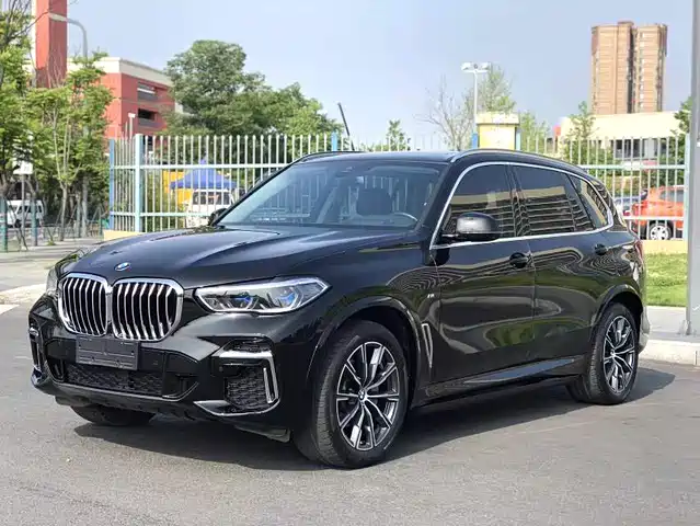 BMW BMW X5 2022 xDrive 30Li Premium M Sport Package