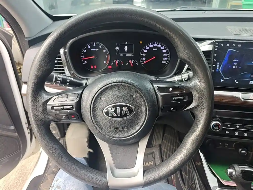 Kia K4 2016 2014 1.8L Automatic GLS