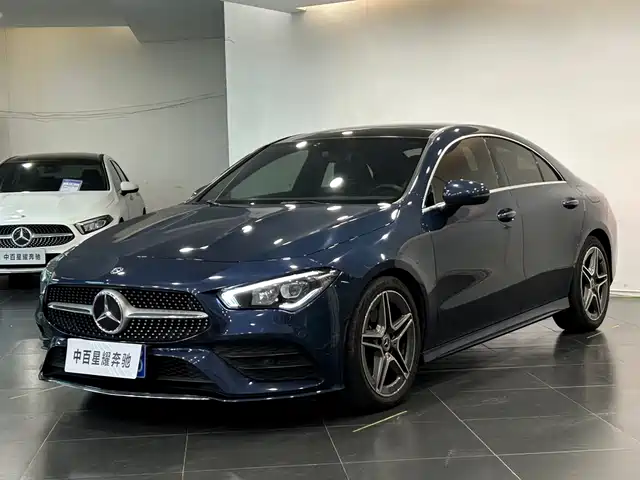 MERCEDES-BENZ CLA
