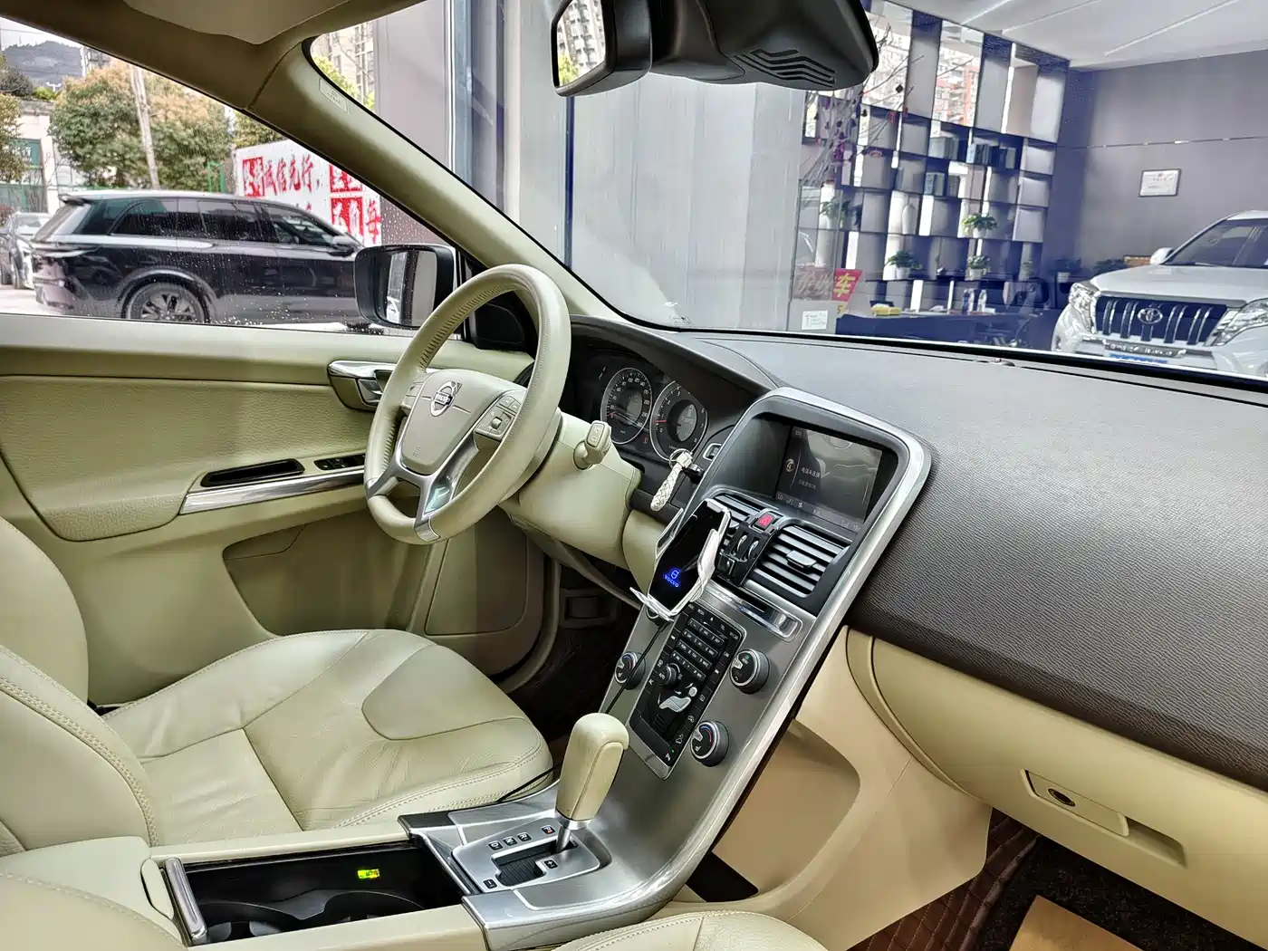 Фото 13 - Volvo XC60 (Import)