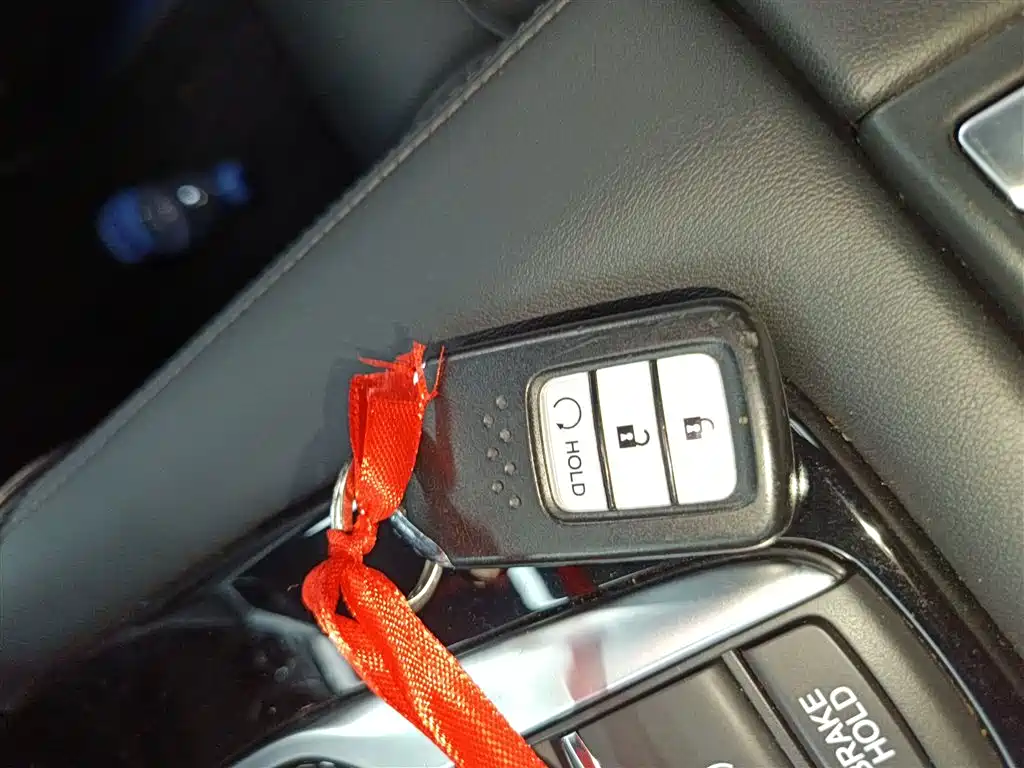 Фото 9 - Honda UR-V