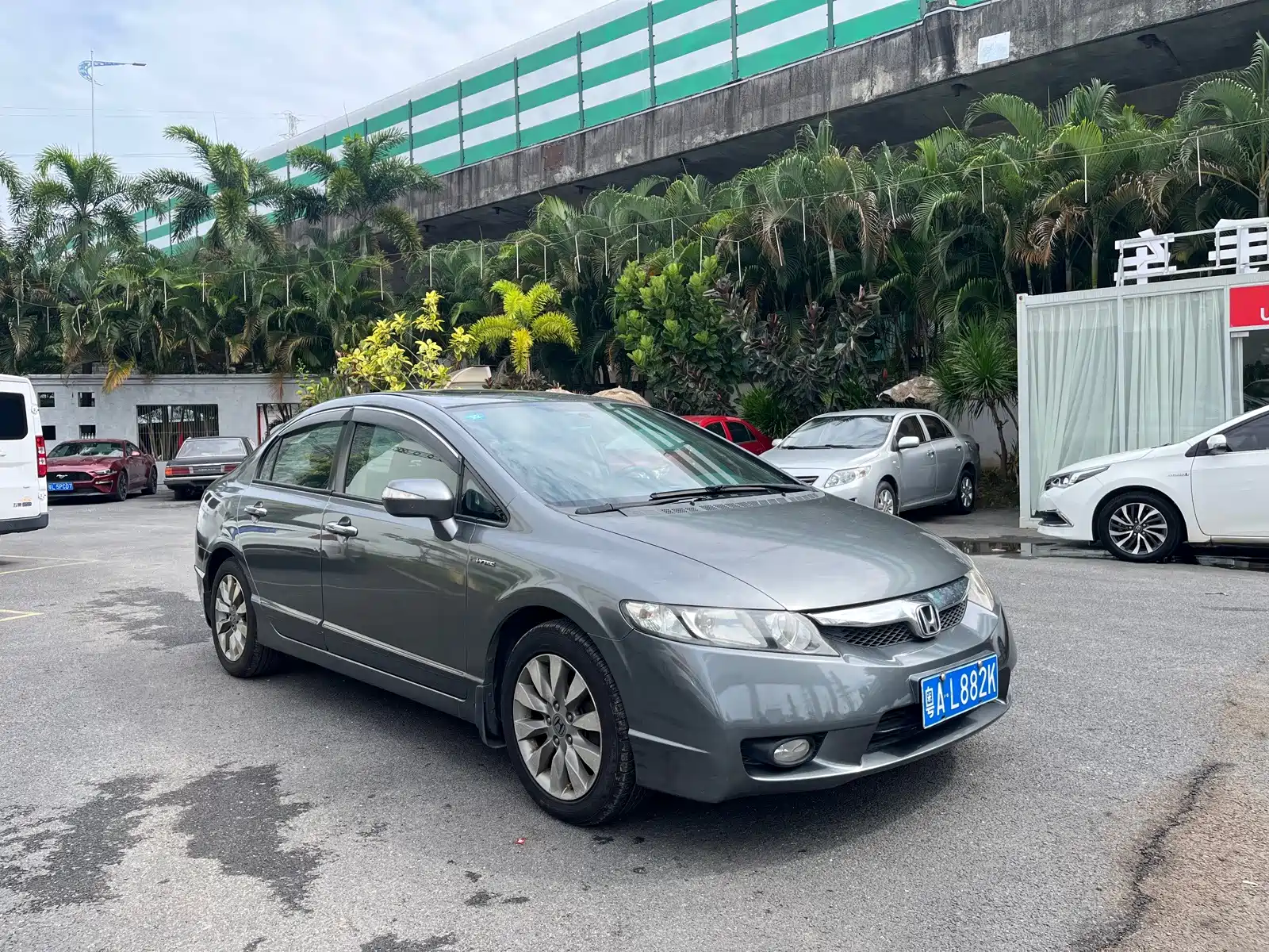 Фото 3 - Honda Civic