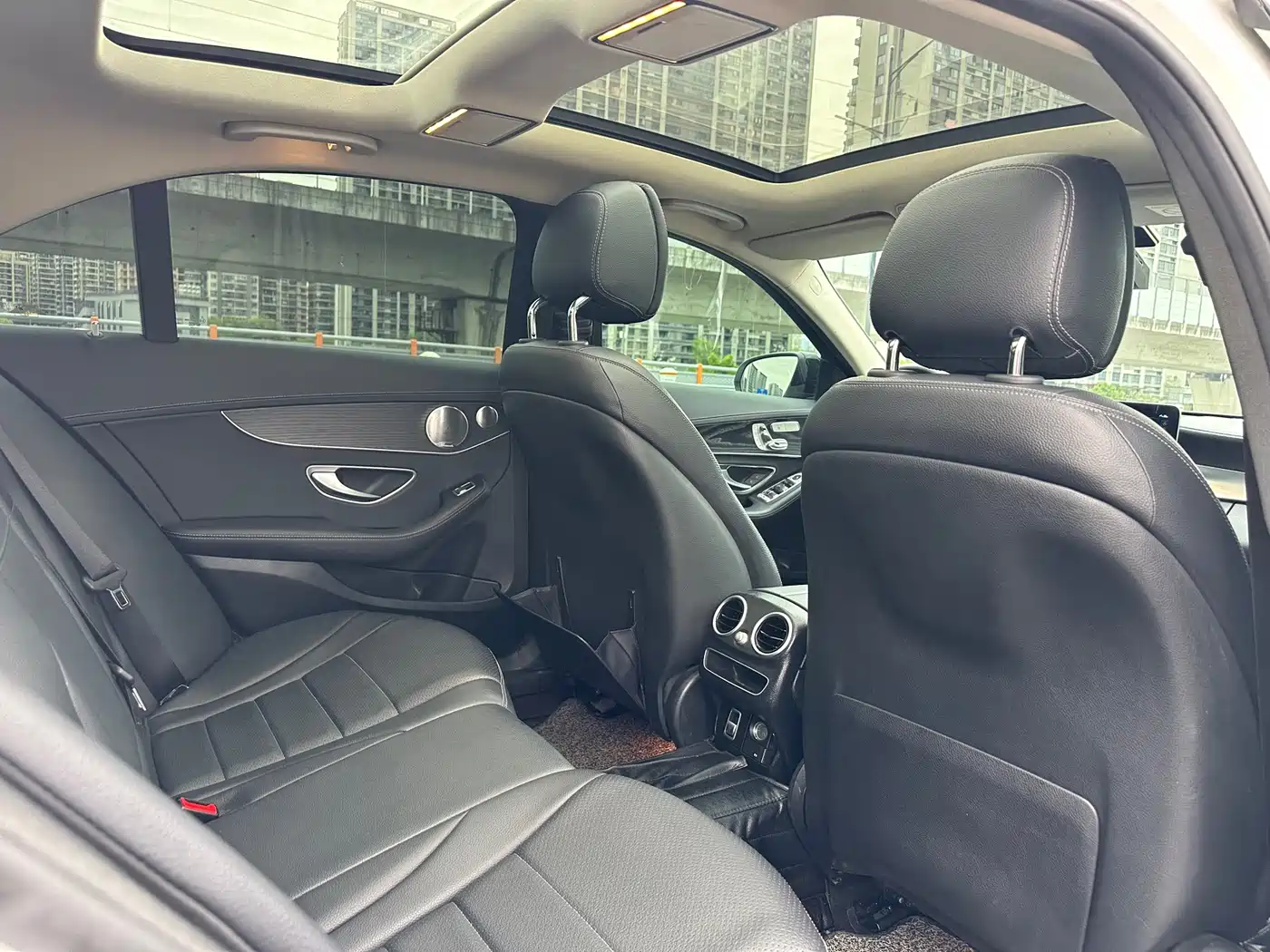 MERCEDES-BENZ C CLASS