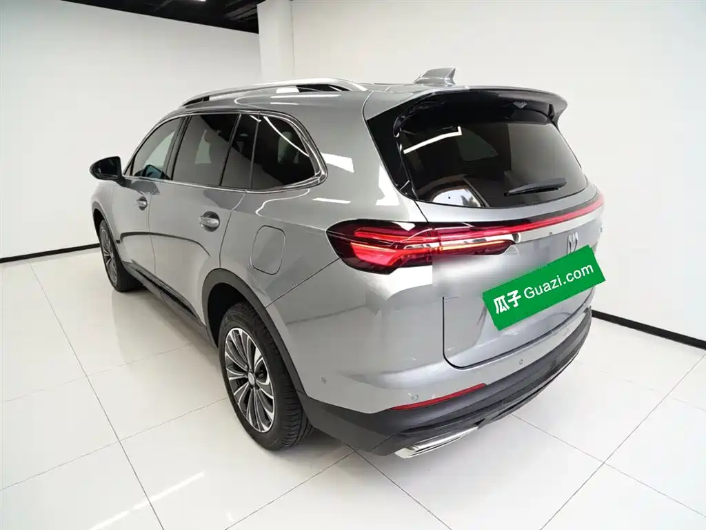Buick Envision Plus 2025 Enclave Plus 28T 2WD Platinum Edition фото 5