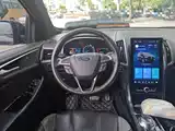 Фото 6 - Ford Edge