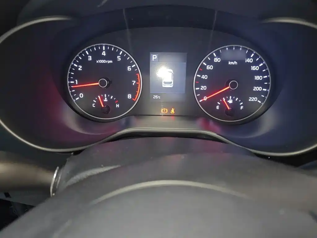 Kia KX CROSS 2018 2017 1.4L AT GLS