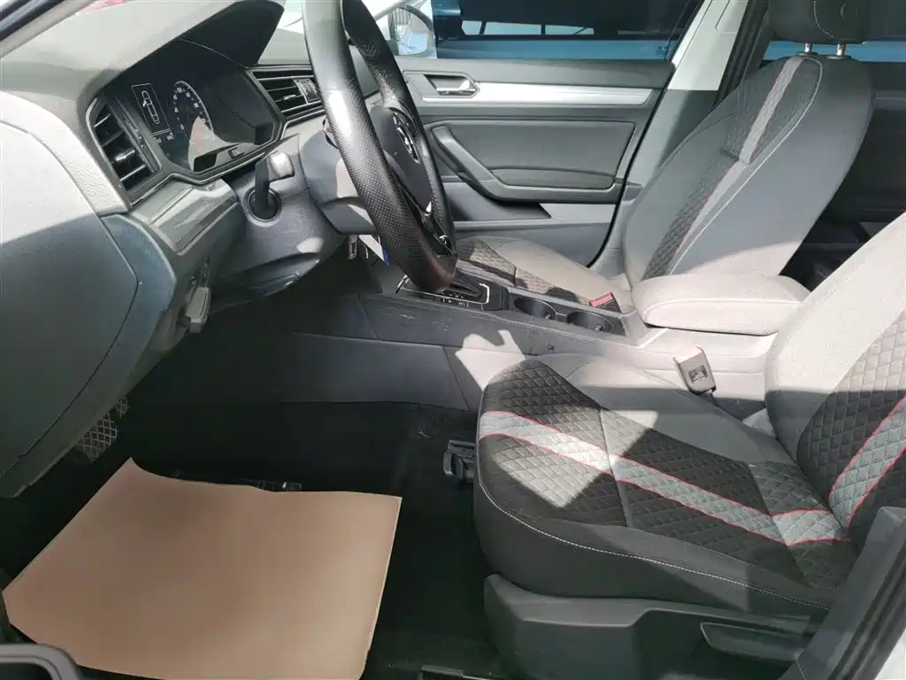 Volkswagen Lamando 2019 230TSI DSG Fashion Edition China VI фото 15