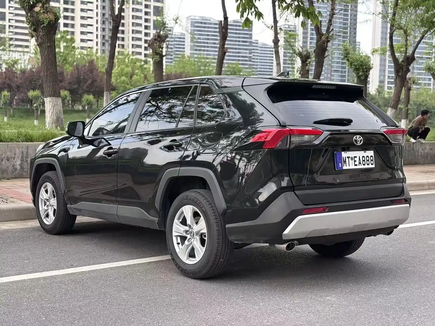 TOYOTA RAV4 RONGFANG