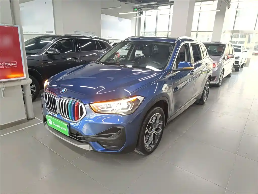 BMW X1 2021 sDrive25Li Leading