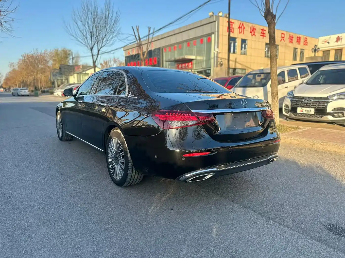 Mercedes-Benz E-Class 2022 E 300 L Luxury фото 7
