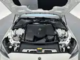 Photo 27 - Mercedes-Benz C-Class
