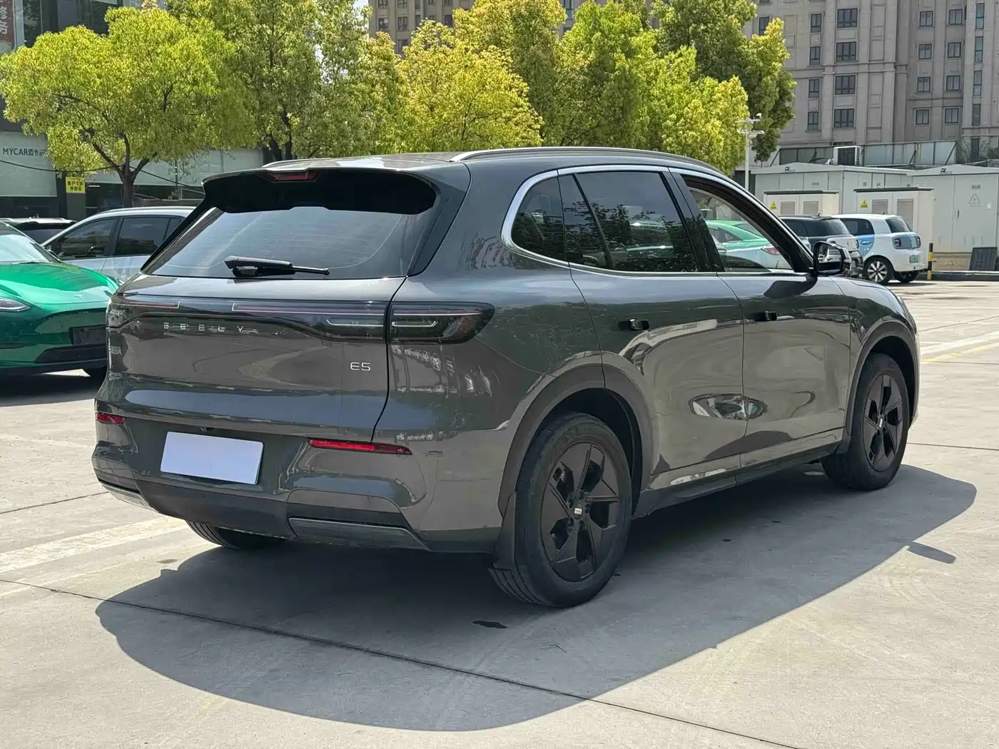 GEELY GALAXY GALAXY E5