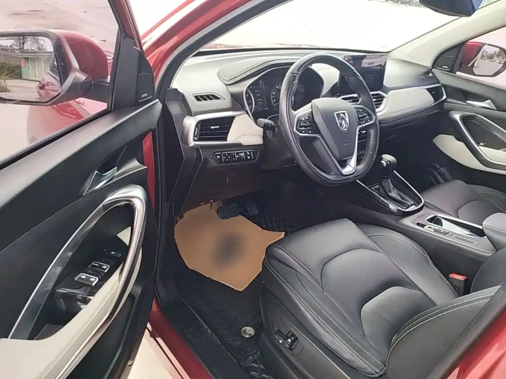 Baojun 530 2018 2018 Model 1.5T DCT Flagship (China V)