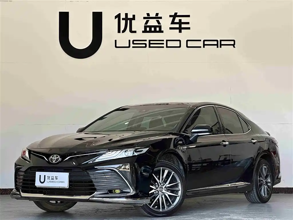 Toyota Camry 2021 2.0G Luxury Edition