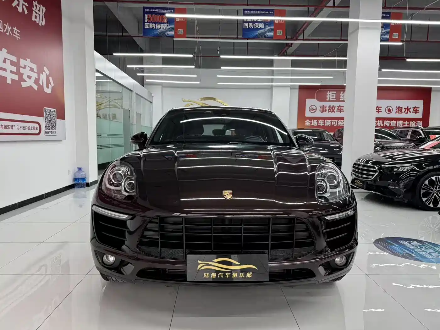 Porsche Macan 2017 Macan 2.0T фото 2