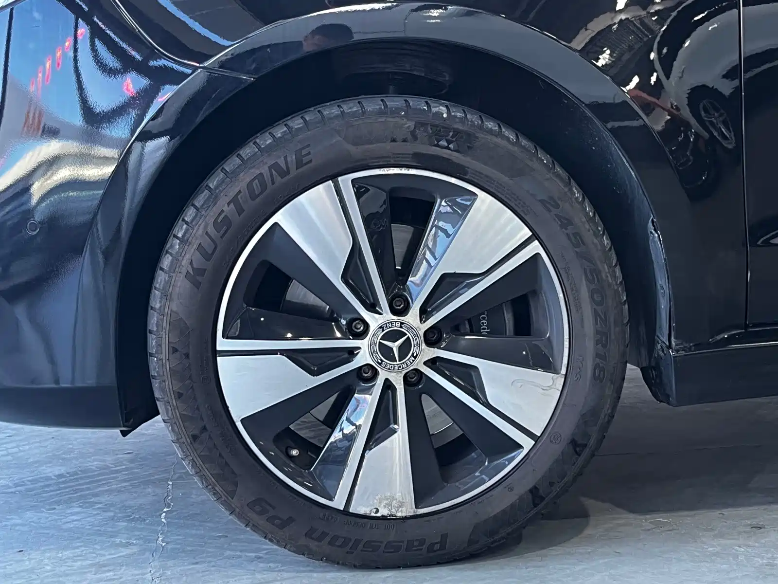 Фото 4 - Mercedes-Benz V-Class